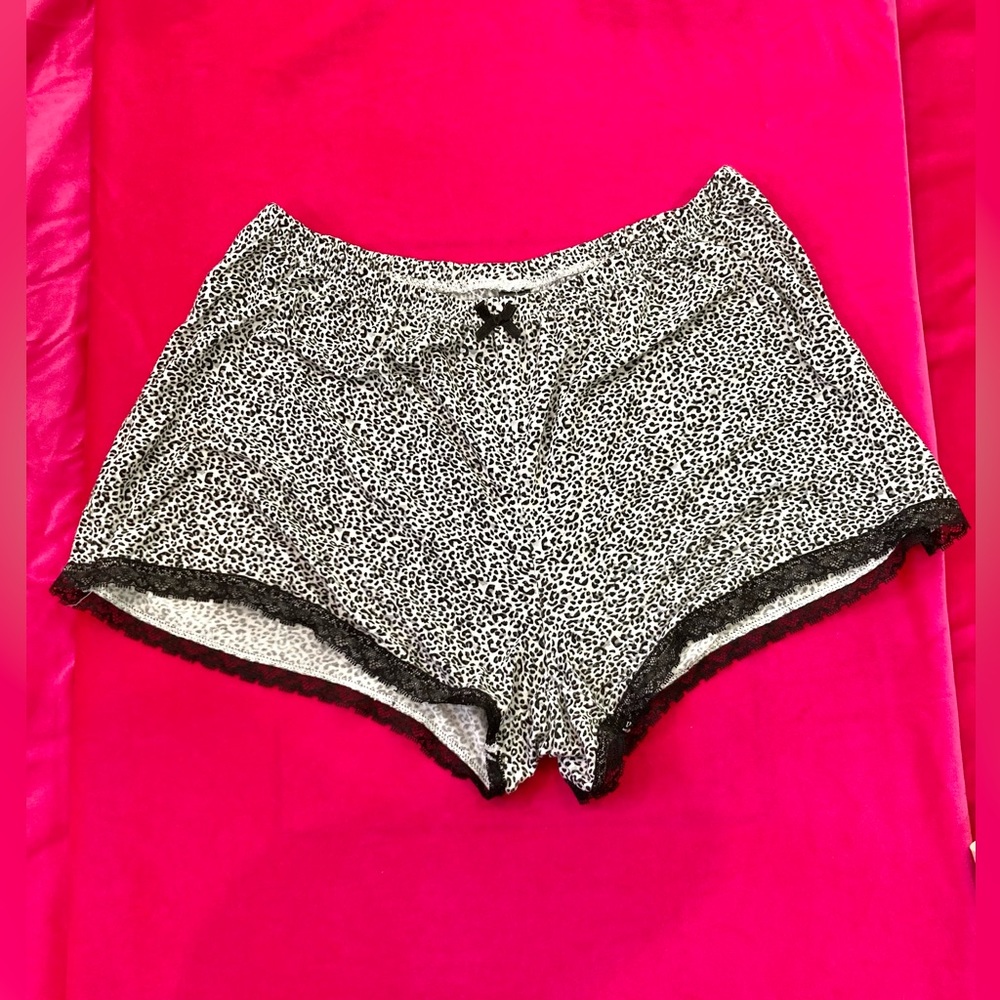 Y2K Black Lace Cheetah Print Pajama Shorts with Bow🎀